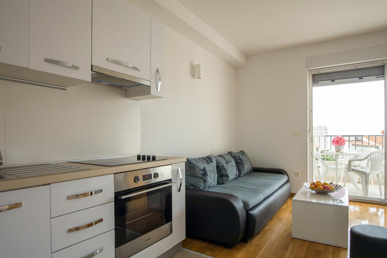 מאקרסקה Apartments Mattea מראה חיצוני תמונה