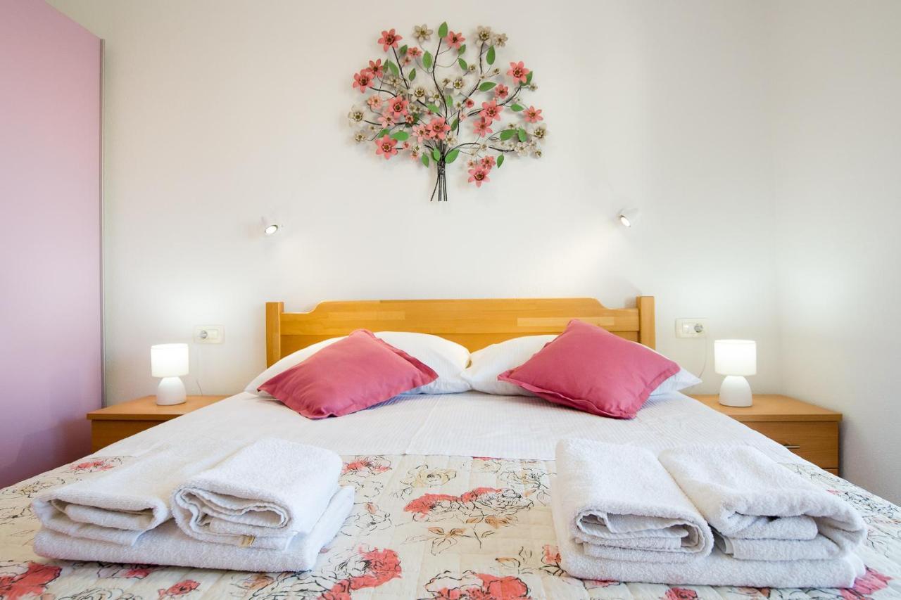 מאקרסקה Apartments Mattea מראה חיצוני תמונה