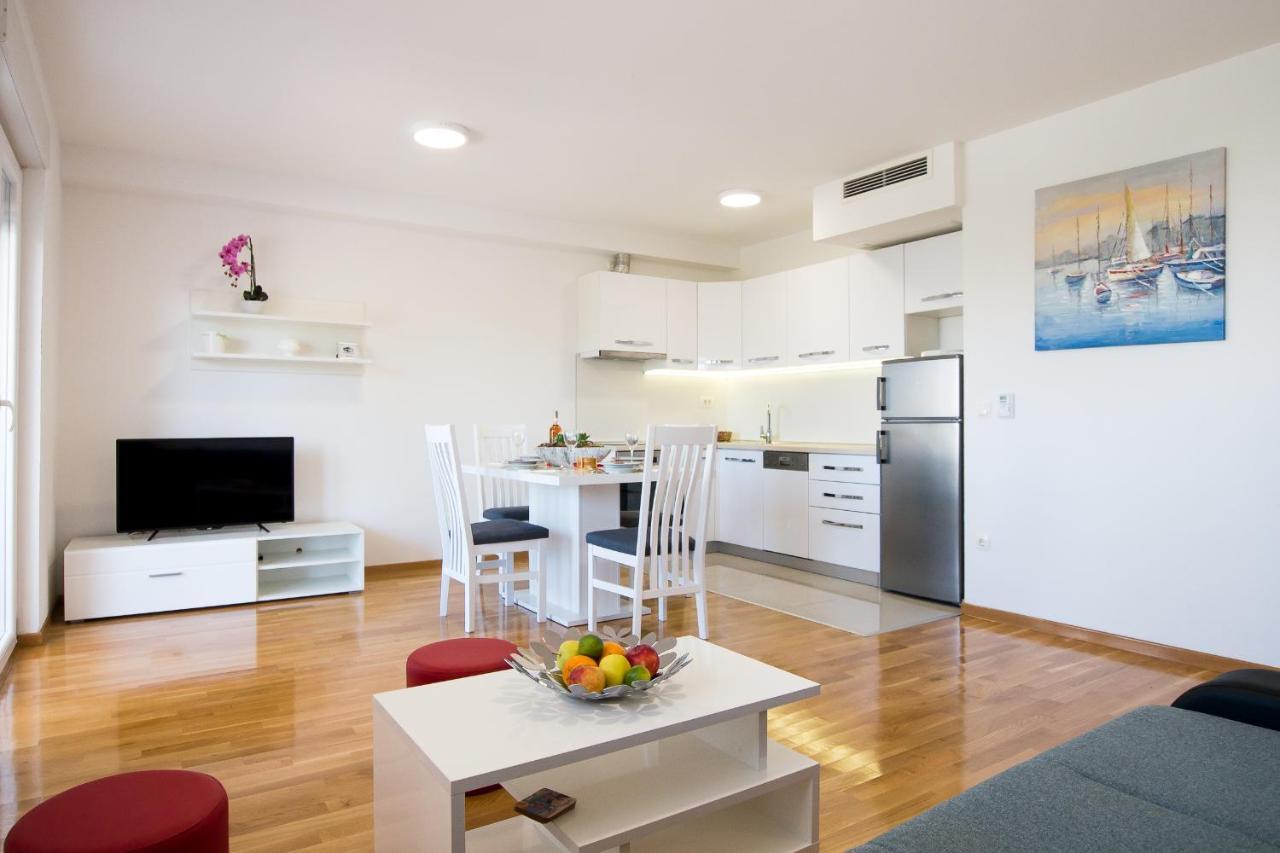 מאקרסקה Apartments Mattea מראה חיצוני תמונה
