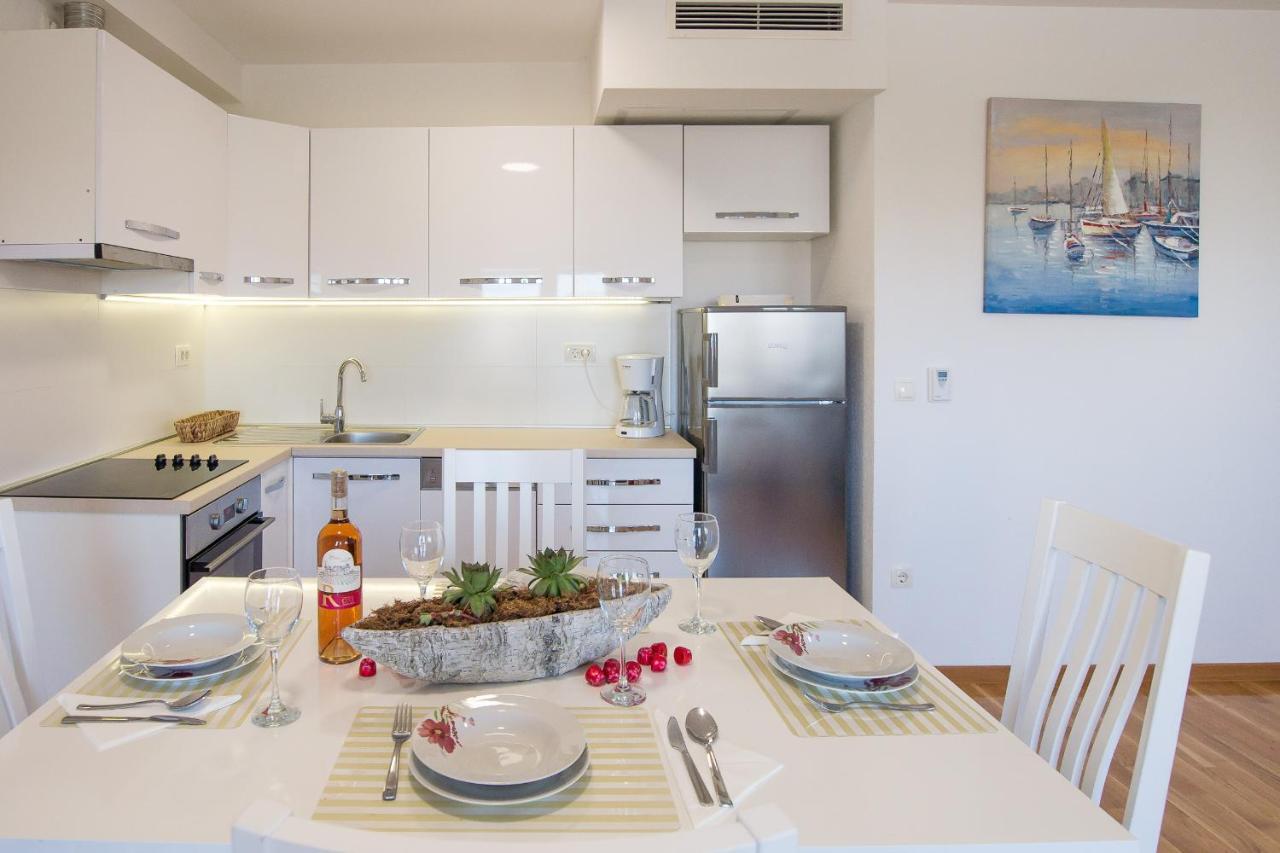 מאקרסקה Apartments Mattea מראה חיצוני תמונה