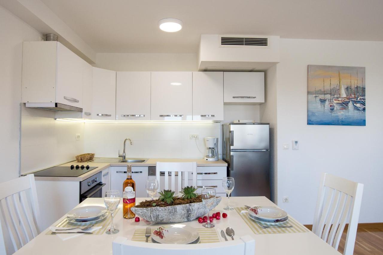 מאקרסקה Apartments Mattea מראה חיצוני תמונה