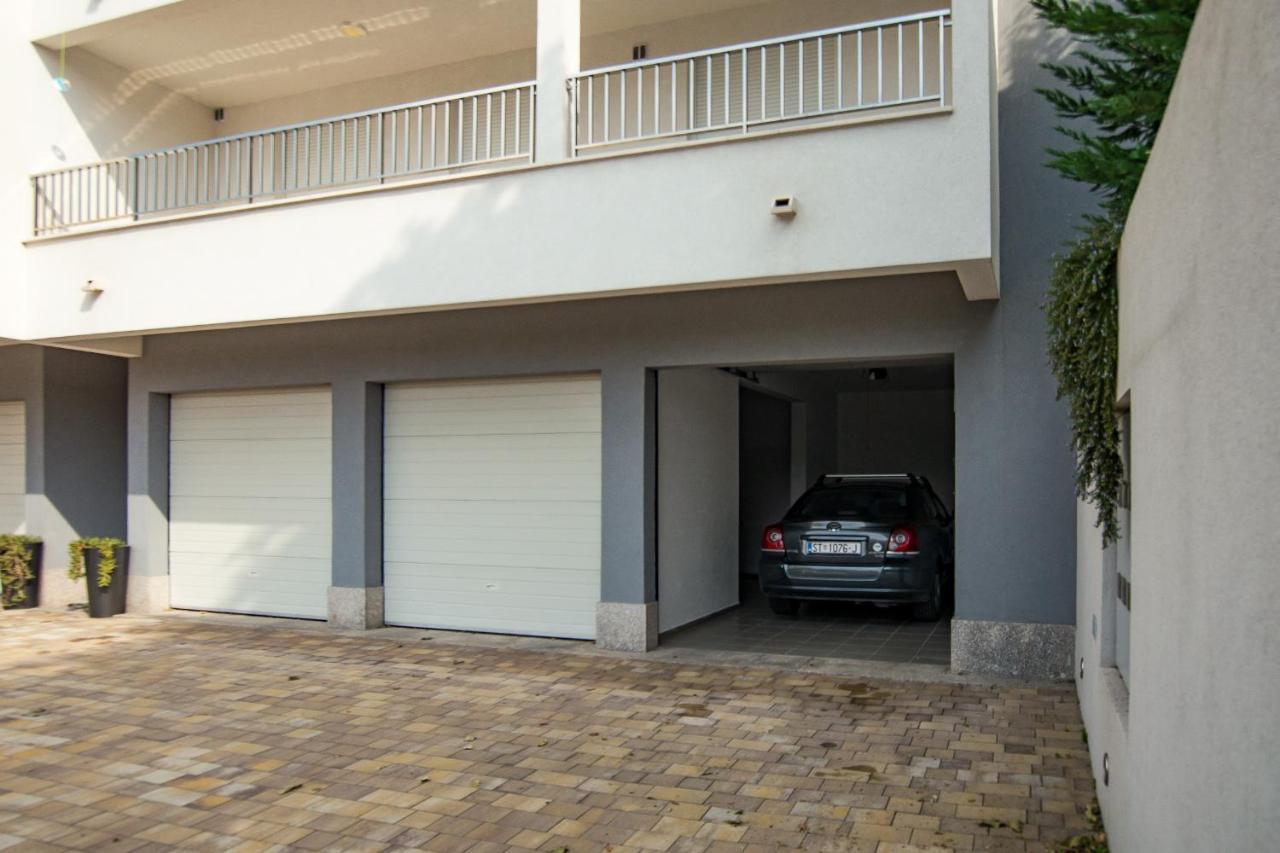 מאקרסקה Apartments Mattea מראה חיצוני תמונה