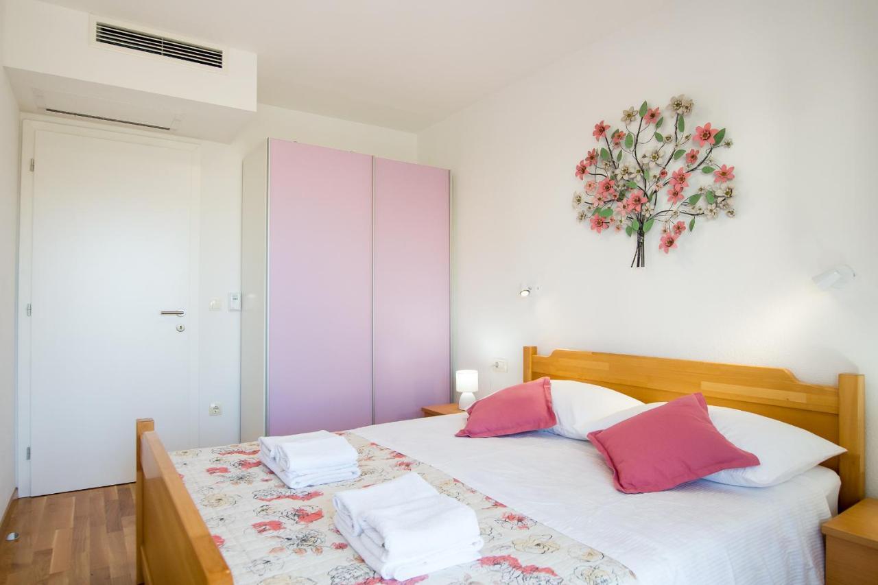 מאקרסקה Apartments Mattea מראה חיצוני תמונה