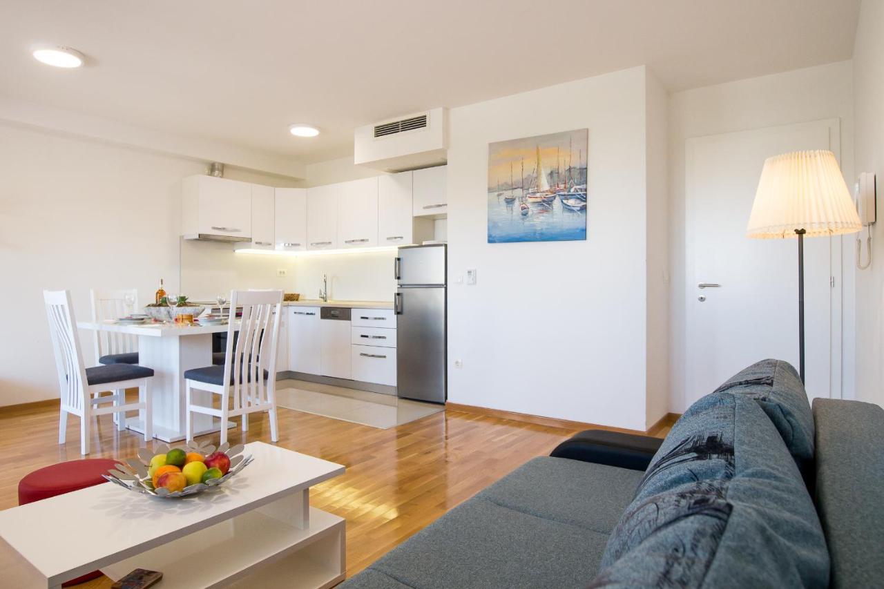 מאקרסקה Apartments Mattea מראה חיצוני תמונה