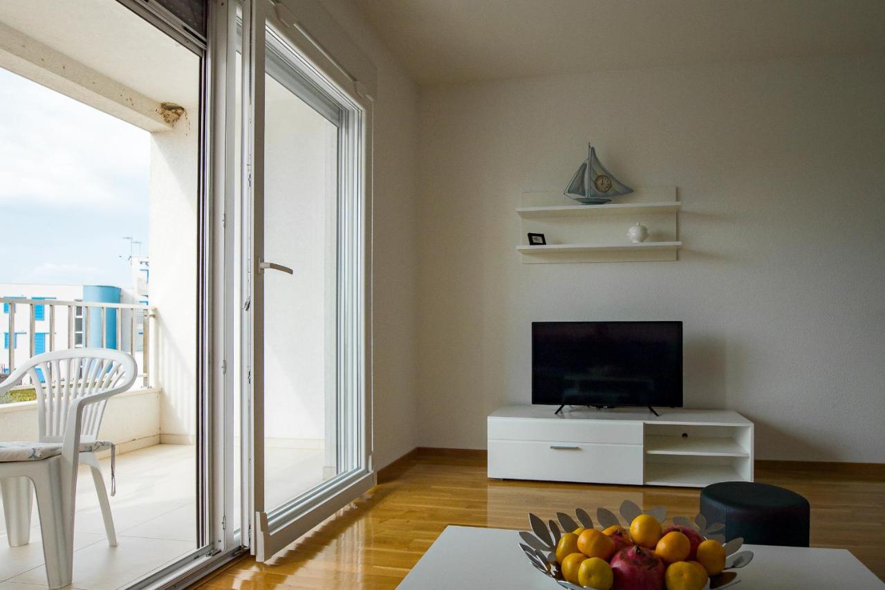 מאקרסקה Apartments Mattea מראה חיצוני תמונה