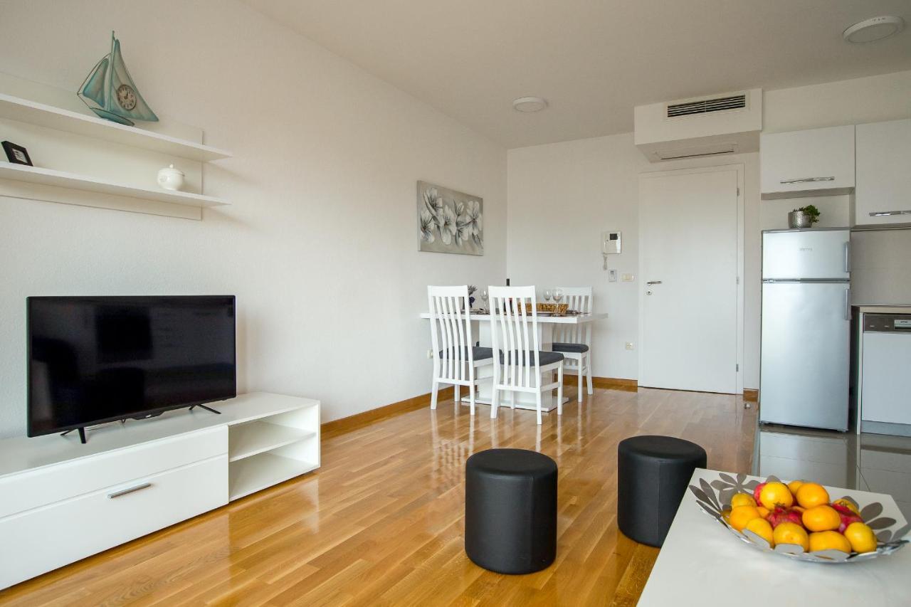 מאקרסקה Apartments Mattea מראה חיצוני תמונה