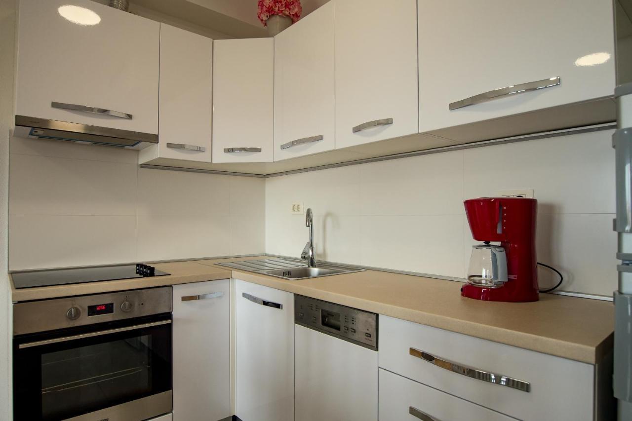 מאקרסקה Apartments Mattea מראה חיצוני תמונה