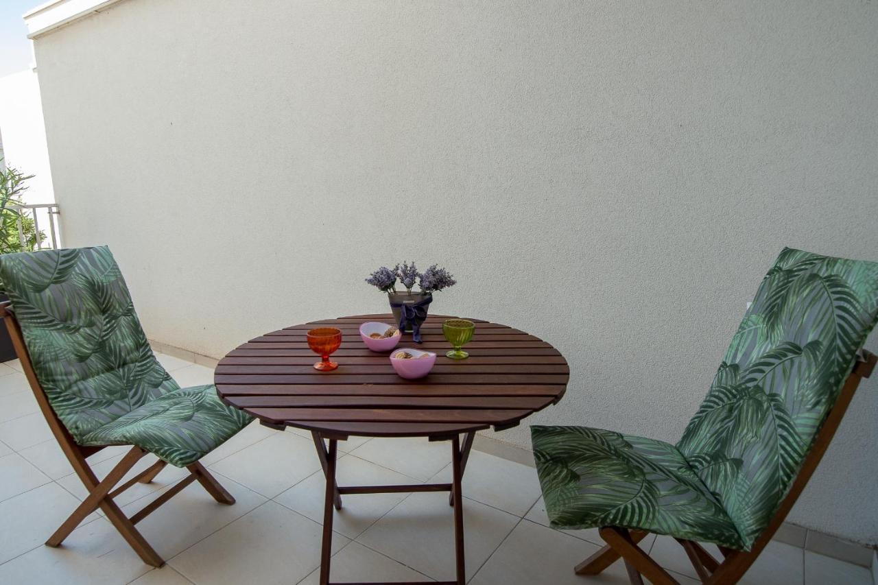 מאקרסקה Apartments Mattea מראה חיצוני תמונה