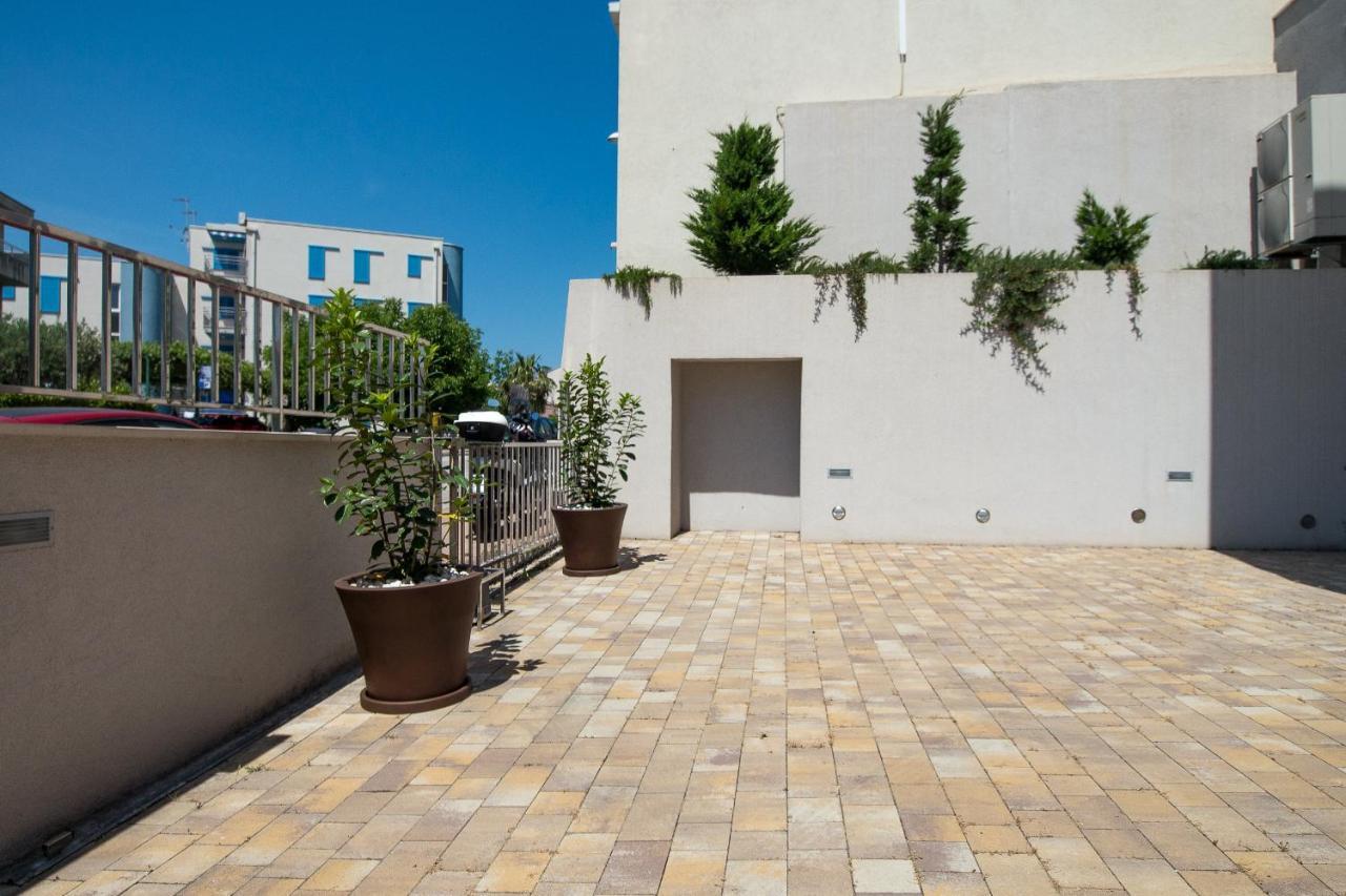 מאקרסקה Apartments Mattea מראה חיצוני תמונה
