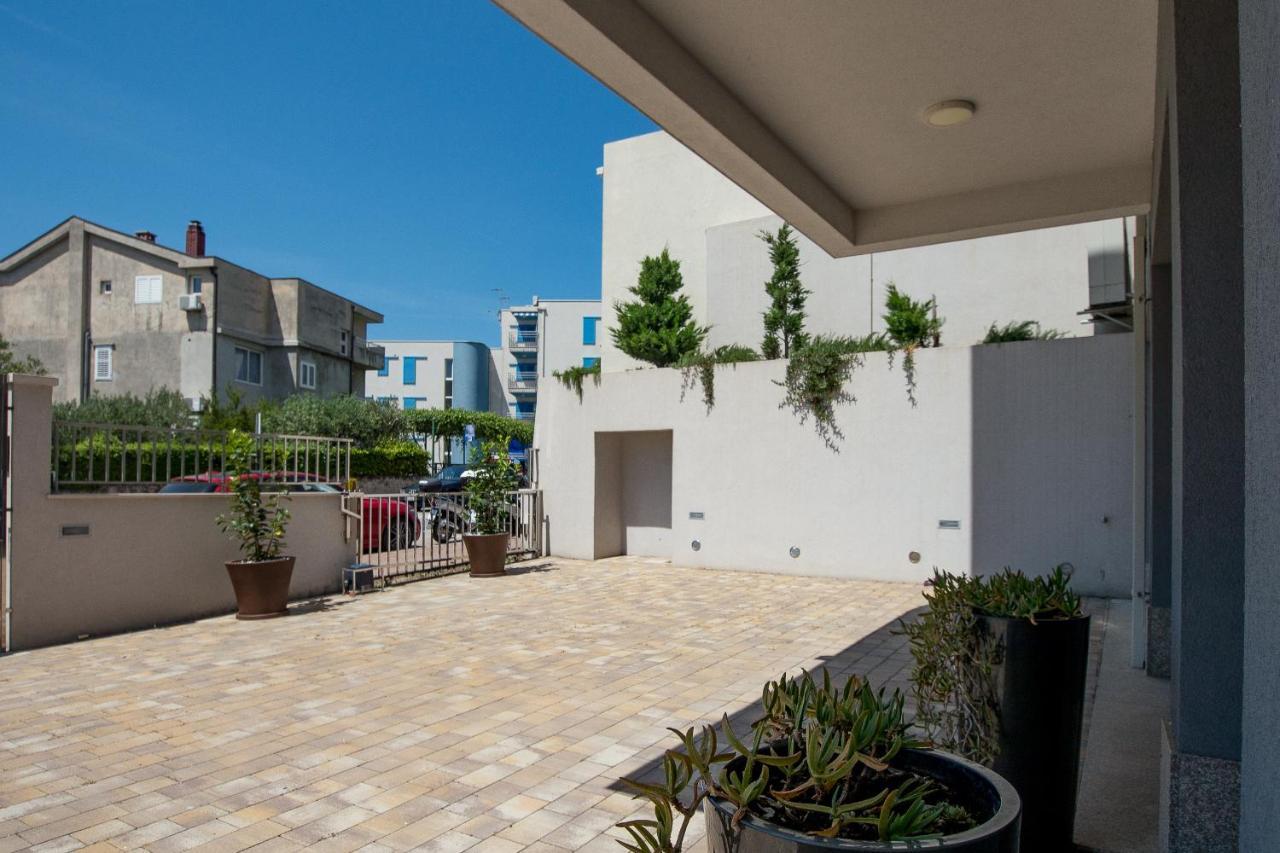 מאקרסקה Apartments Mattea מראה חיצוני תמונה